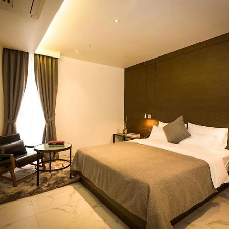 Trang Blue Hotel Seul Esterno foto