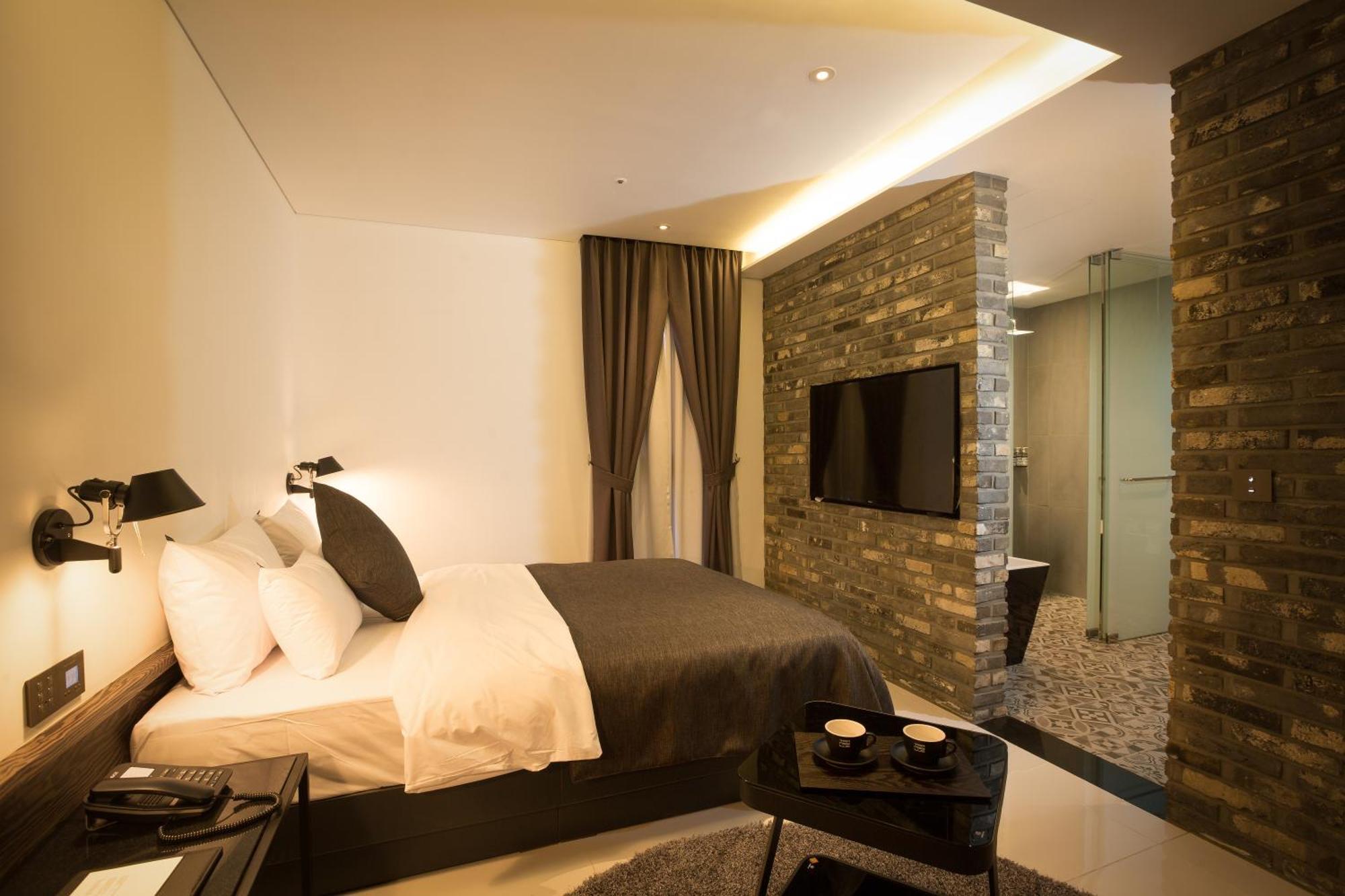 Trang Blue Hotel Seul Esterno foto