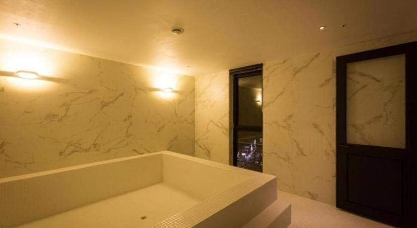 Trang Blue Hotel Seul Esterno foto